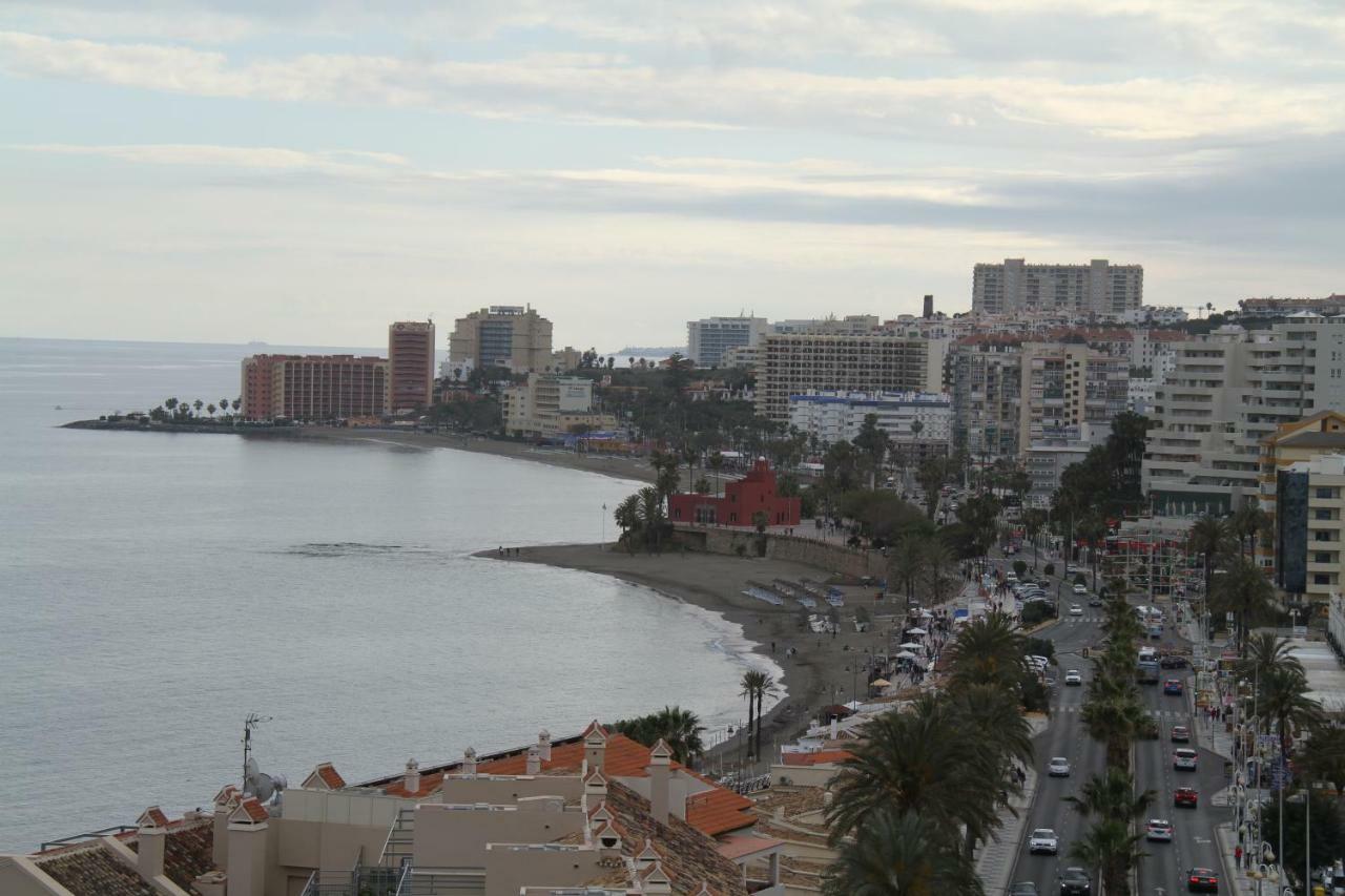 Fantanstico Apartamento Sobre El Mar Бенальмадена Экстерьер фото