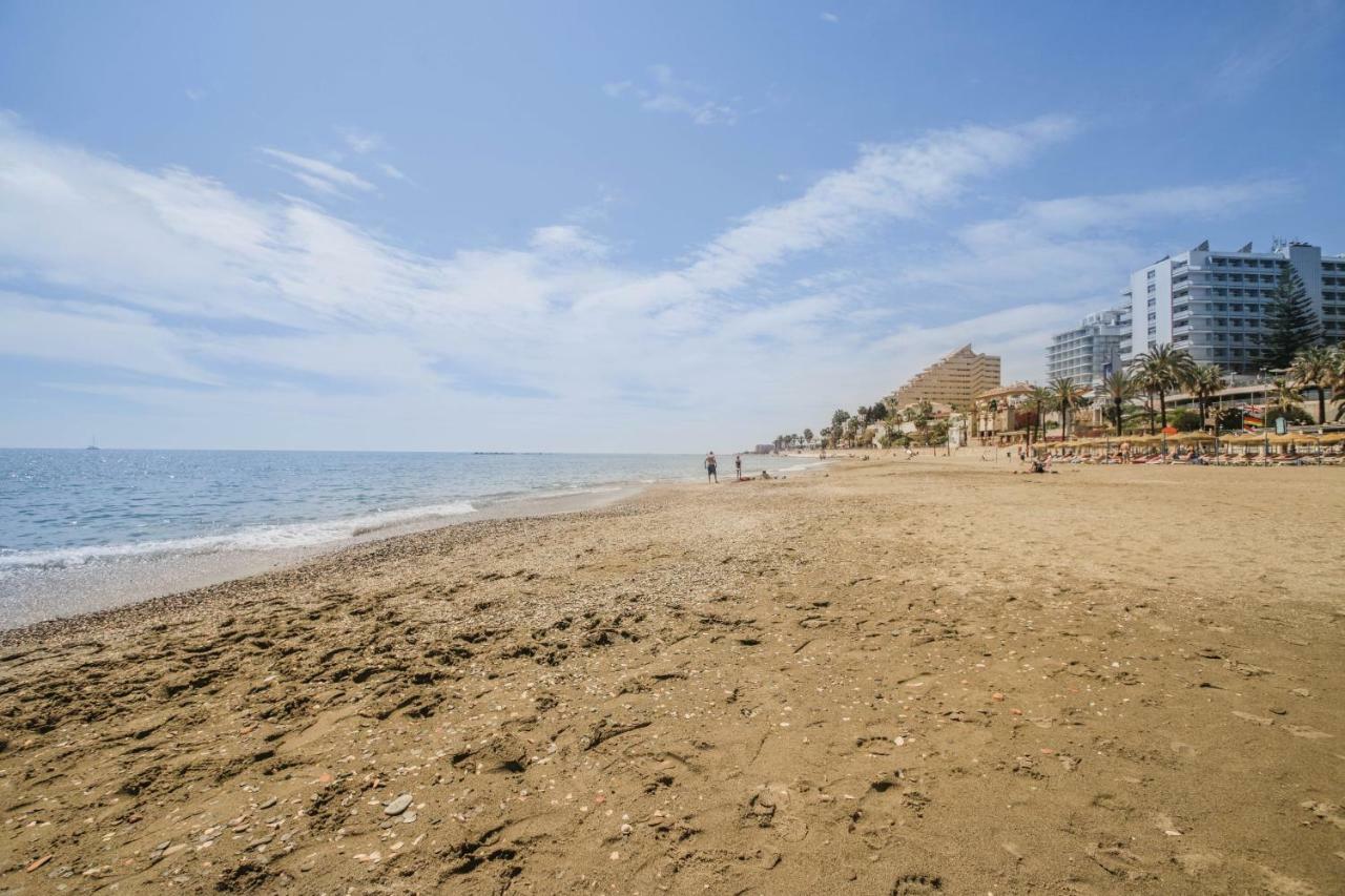 Fantanstico Apartamento Sobre El Mar Бенальмадена Экстерьер фото