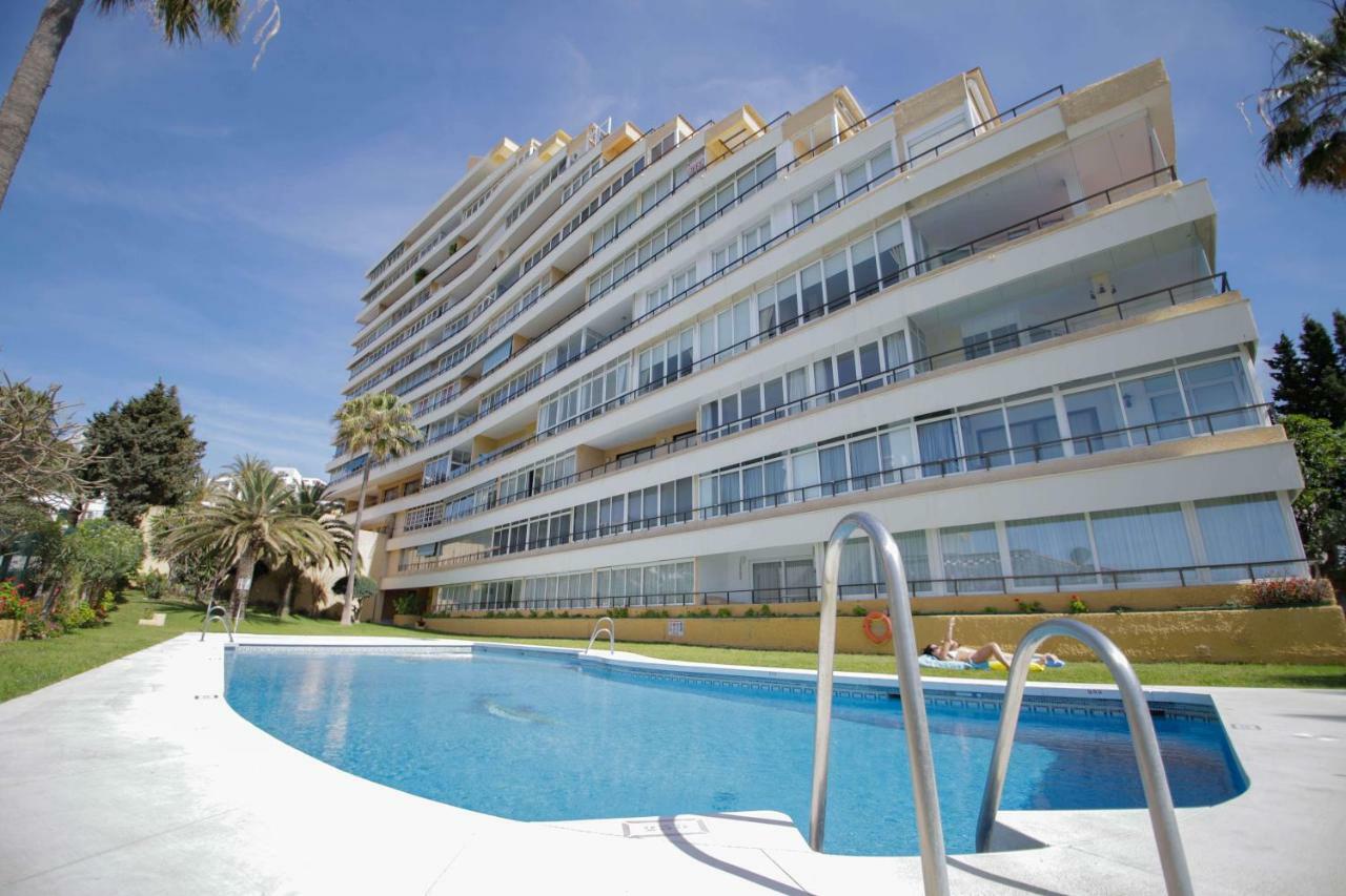 Fantanstico Apartamento Sobre El Mar Бенальмадена Экстерьер фото