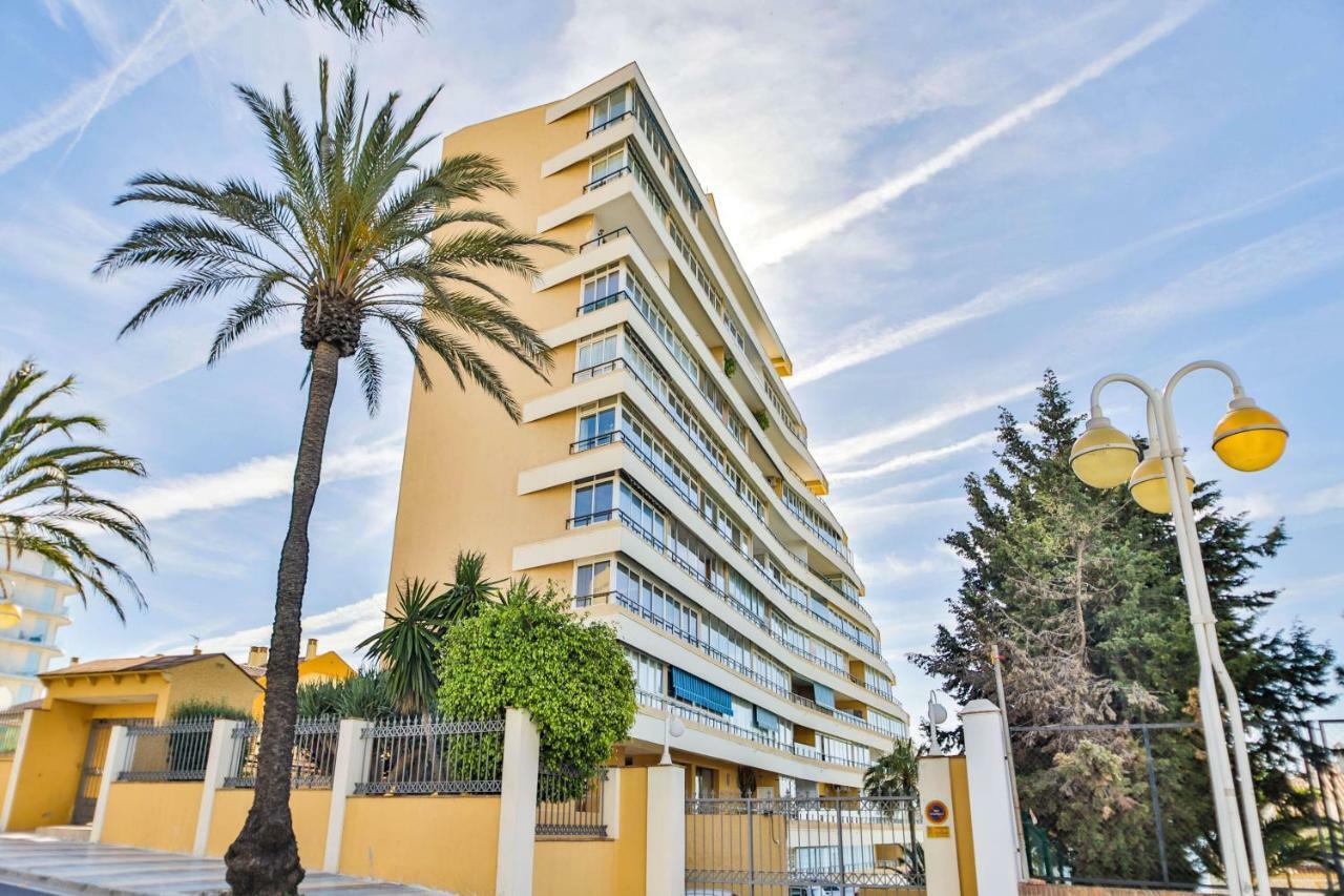 Fantanstico Apartamento Sobre El Mar Бенальмадена Экстерьер фото